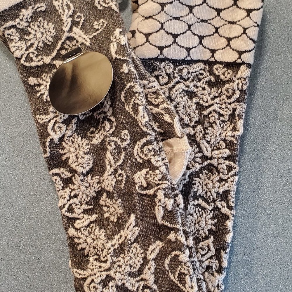 Ozone Women's Elizabethan Lace Over the Knee Sock